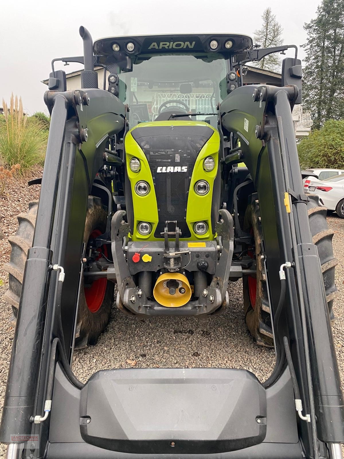 Traktor of the type CLAAS Arion 550 CEBIS, Gebrauchtmaschine in Kirkel-Altstadt (Picture 3)