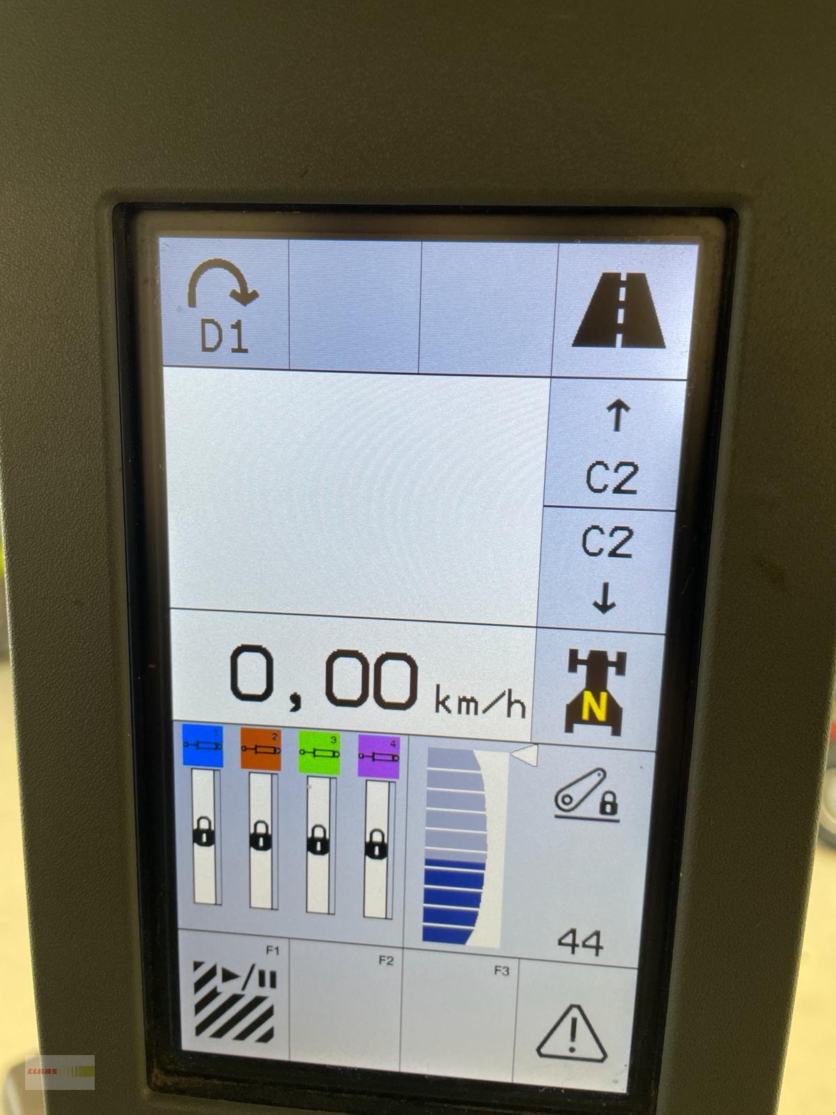 Traktor typu CLAAS Arion 550 CIS+, Gebrauchtmaschine v Langenau (Obrázok 11)