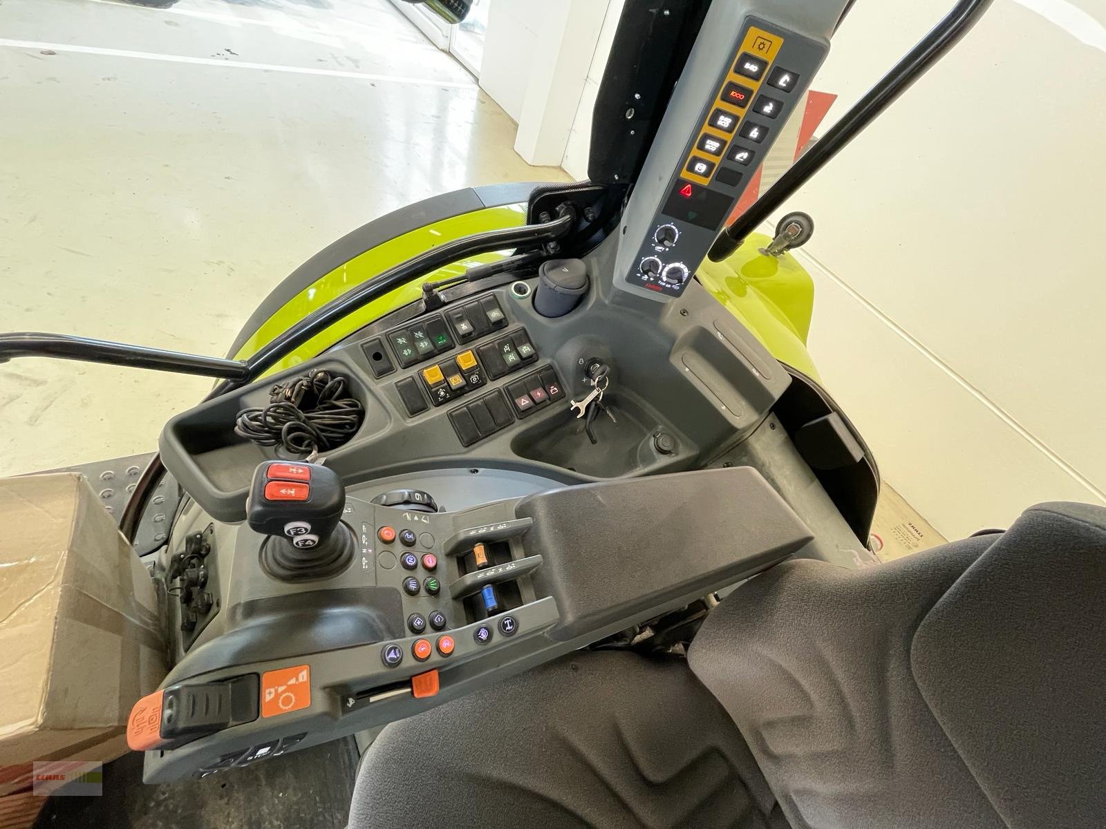 Traktor типа CLAAS Arion 550 CIS+, Gebrauchtmaschine в Langenau (Фотография 13)