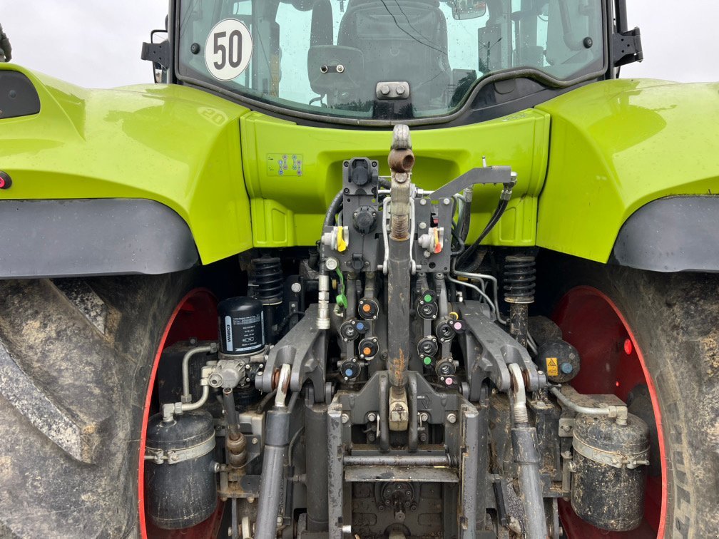 Traktor typu CLAAS ARION 550 CIS  T4F, Gebrauchtmaschine v Aubiet (Obrázek 8)