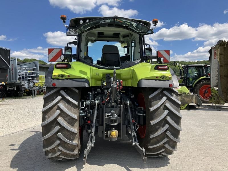 Traktor des Typs CLAAS ARION 550 CMATIC CEBIS ST5, Vorführmaschine in Schwandorf (Bild 8)