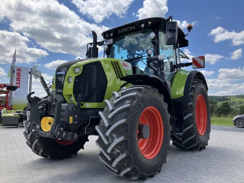 Traktor of the type CLAAS ARION 550 CMATIC CEBIS ST5, Vorführmaschine in Schwandorf (Picture 3)