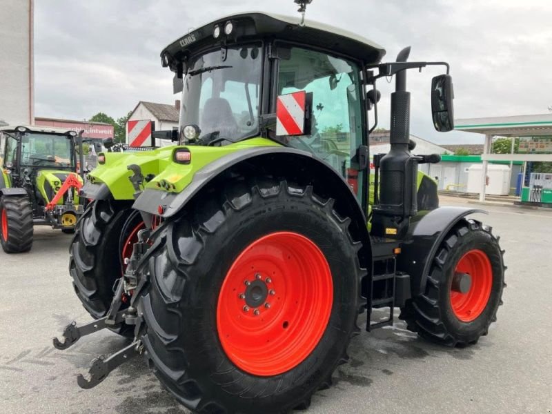 Traktor van het type CLAAS ARION 550 CMATIC CEBIS, Gebrauchtmaschine in Cham (Foto 4)