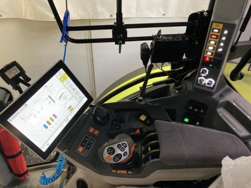 Traktor a típus CLAAS ARION 550 CMATIC CEBIS, Gebrauchtmaschine ekkor: Molbergen (Kép 12)