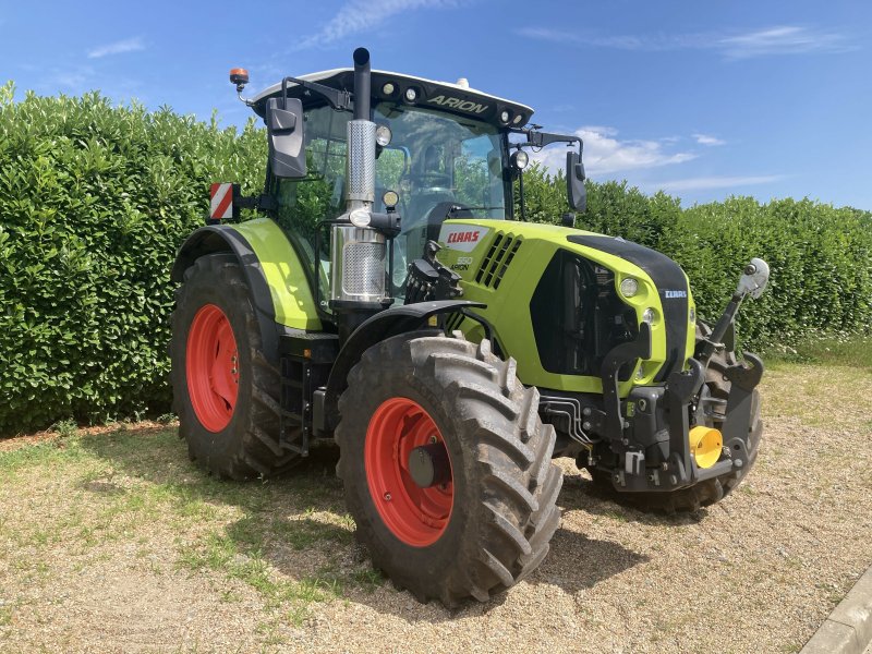 Traktor del tipo CLAAS ARION 550 CMATIC S5, Gebrauchtmaschine en ST CLEMENT DE LA PLACE