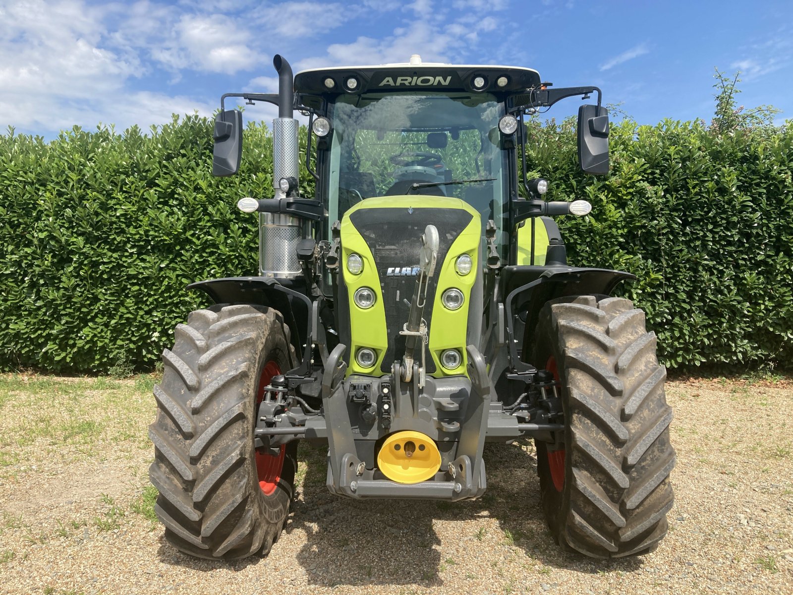 Traktor des Typs CLAAS ARION 550 CMATIC S5, Gebrauchtmaschine in ST CLEMENT DE LA PLACE (Bild 2)