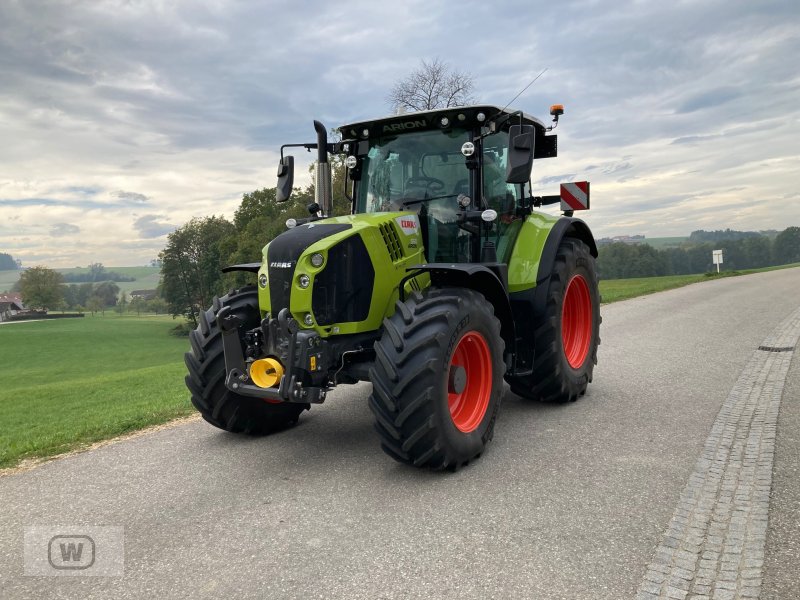 Traktor of the type CLAAS Arion 550 Cmatic, Neumaschine in Zell an der Pram (Picture 1)