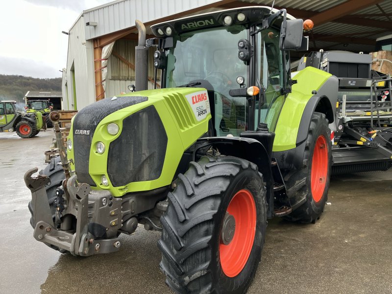 Traktor del tipo CLAAS ARION 550 T4I CIS, Gebrauchtmaschine en BLENDECQUES