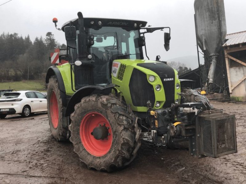 Traktor a típus CLAAS ARION 550, Gebrauchtmaschine ekkor: azerailles (Kép 1)