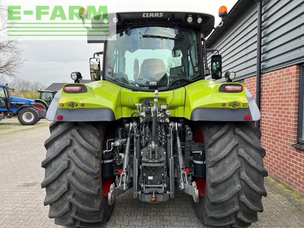 Traktor типа CLAAS arion 550, Gebrauchtmaschine в ag BROEKLAND (Фотография 4)