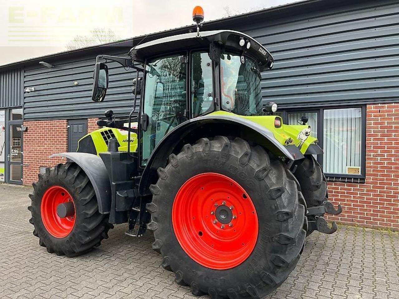 Traktor van het type CLAAS arion 550, Gebrauchtmaschine in ag BROEKLAND (Foto 3)