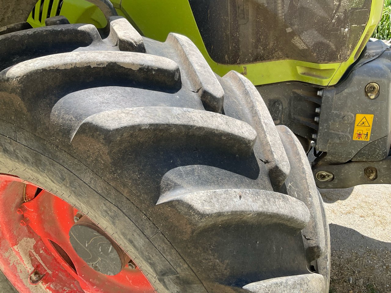 Traktor tip CLAAS ARION 610 business, Gebrauchtmaschine in MORLHON LE HAUT (Poză 9)