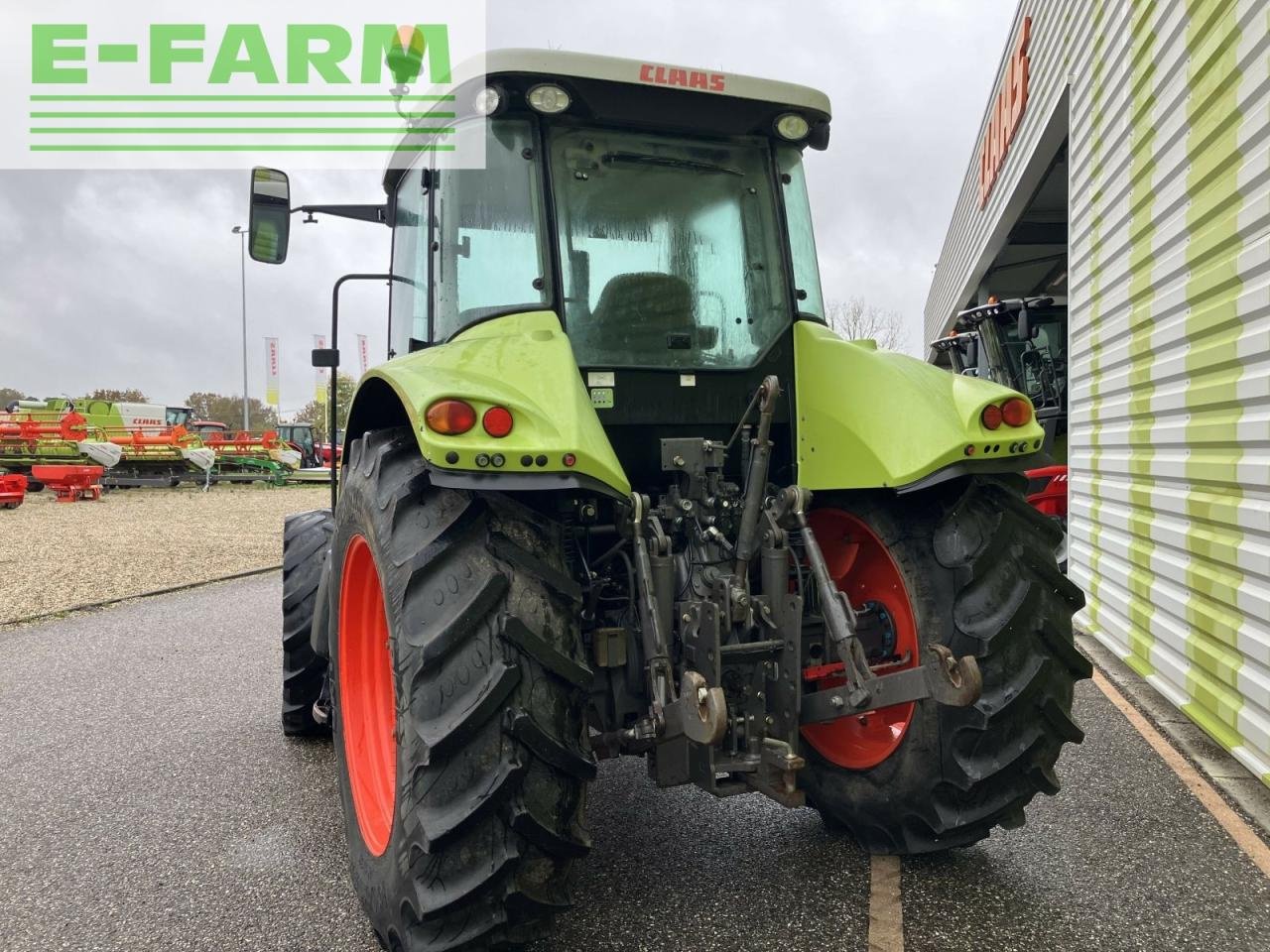 Traktor типа CLAAS arion 610 c + batis mx C, Gebrauchtmaschine в AILLAS (33 - GIRONDE) (Фотография 3)