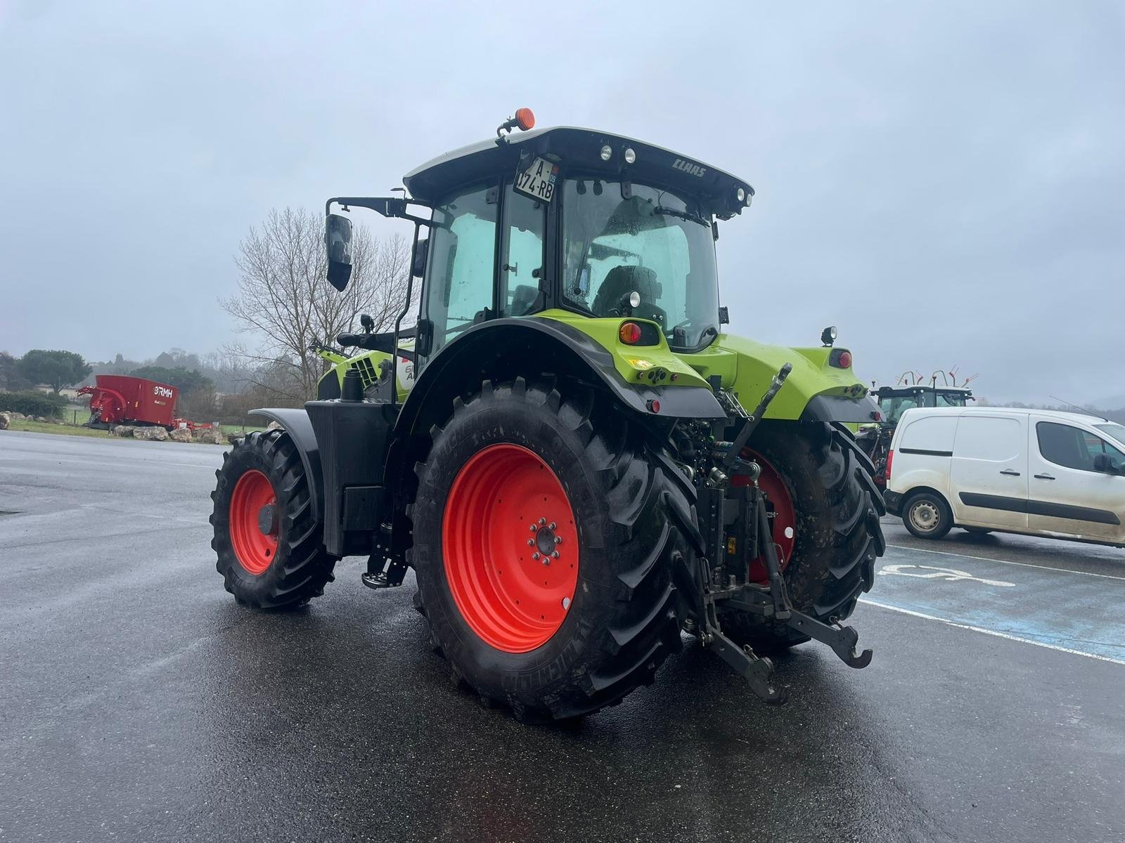 Traktor typu CLAAS ARION 610 CIS ADVANCE, Gebrauchtmaschine v SAINT GAUDENS (Obrázok 5)