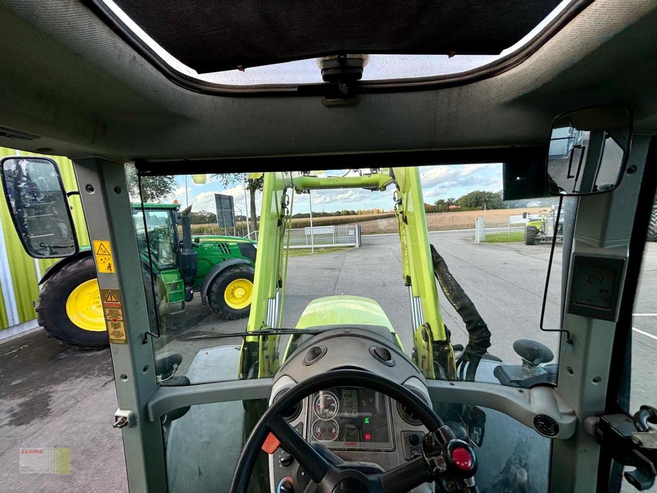 Traktor a típus CLAAS ARION 610 CIS, Frontlader CLAAS FL 120 ELECTROPILOT, 2 Satz Räder !, Gebrauchtmaschine ekkor: Molbergen (Kép 16)