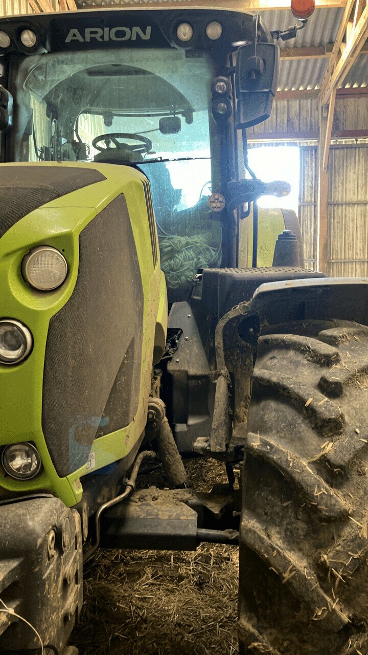 Traktor typu CLAAS ARION 610 CIS HEXA, Gebrauchtmaschine w PONTIVY (Zdjęcie 3)