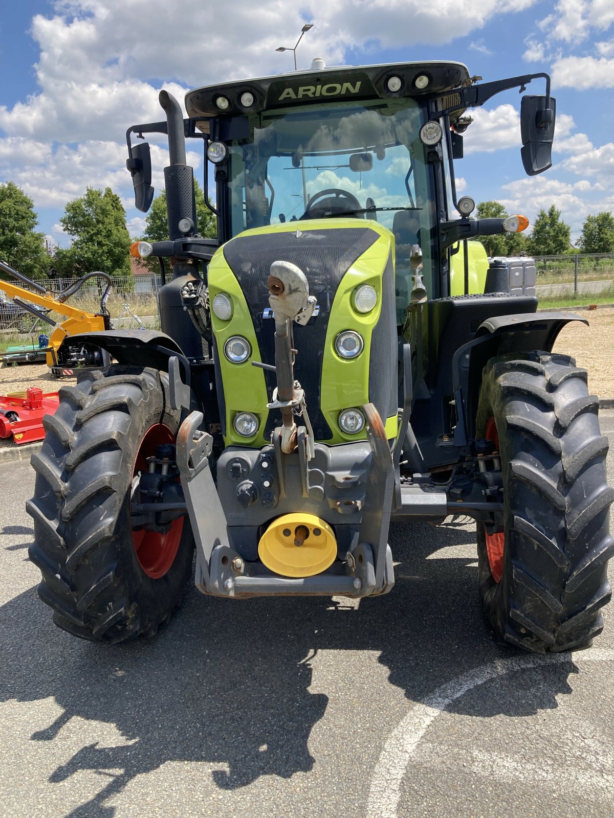 Traktor del tipo CLAAS ARION 610 CIS, Gebrauchtmaschine en ST CLEMENT DE LA PLACE (Imagen 2)