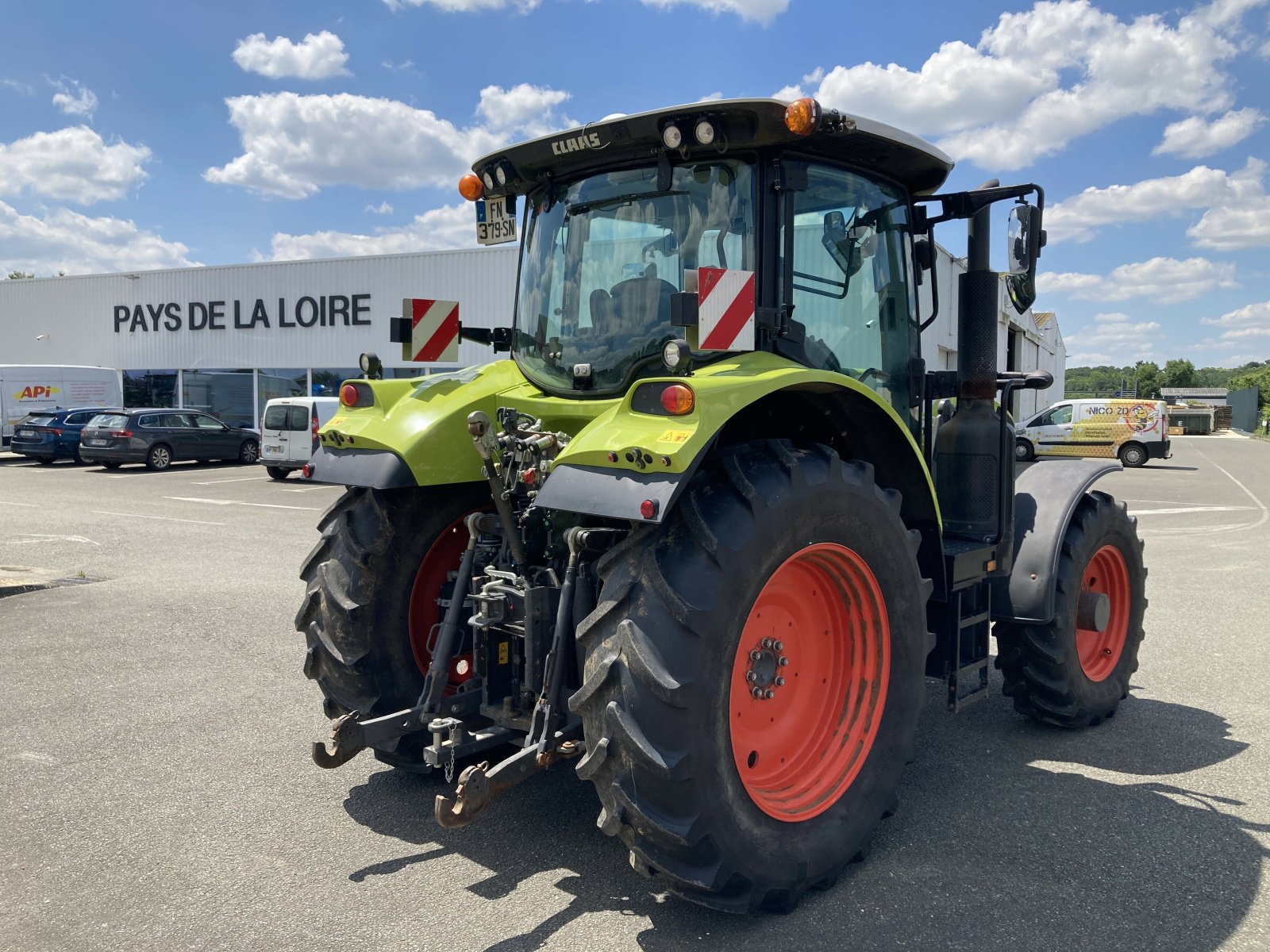 Traktor Türe ait CLAAS ARION 610 CIS, Gebrauchtmaschine içinde ST CLEMENT DE LA PLACE (resim 8)