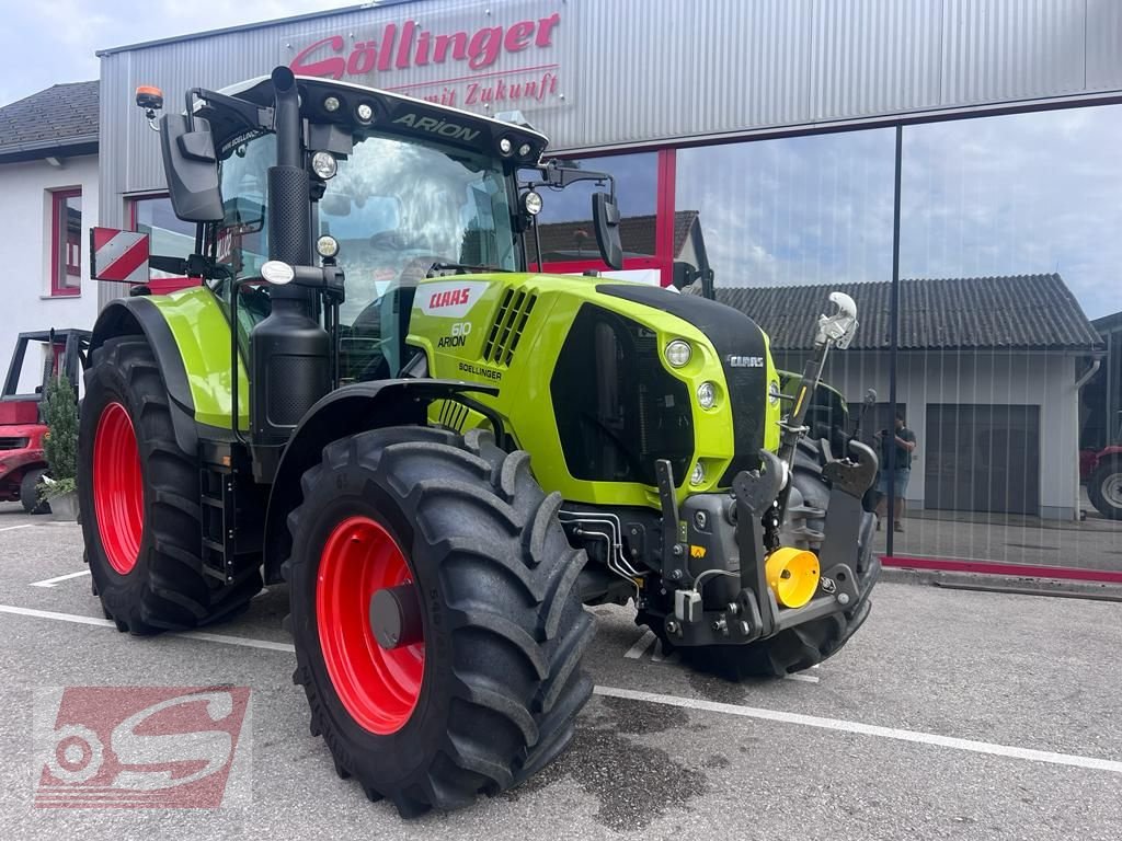 Traktor of the type CLAAS Arion 610 CMATIC CEBIS, Gebrauchtmaschine in Offenhausen (Picture 2)