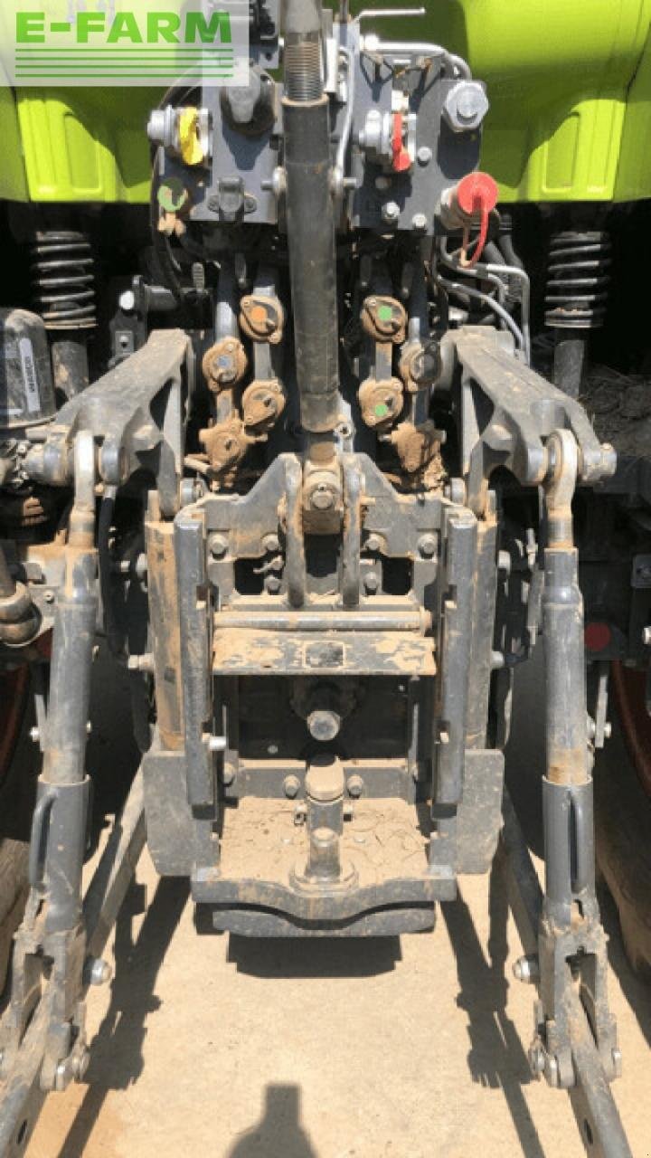 Traktor del tipo CLAAS arion 610 cmatic - stage v, Gebrauchtmaschine en PONTIVY (56 - MORBIHAN) (Imagen 5)