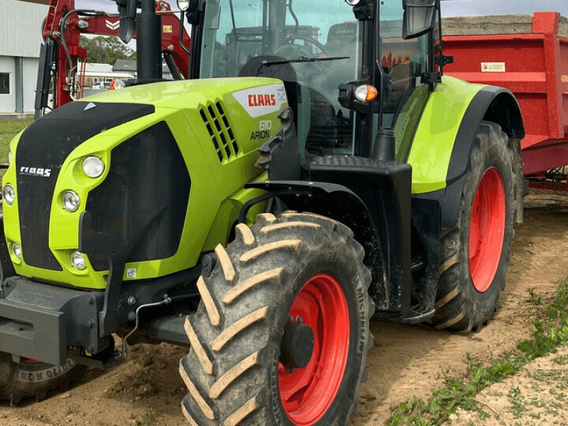 Traktor типа CLAAS ARION 610  HEXA+FL 120, Gebrauchtmaschine в PONTIVY (Фотография 1)