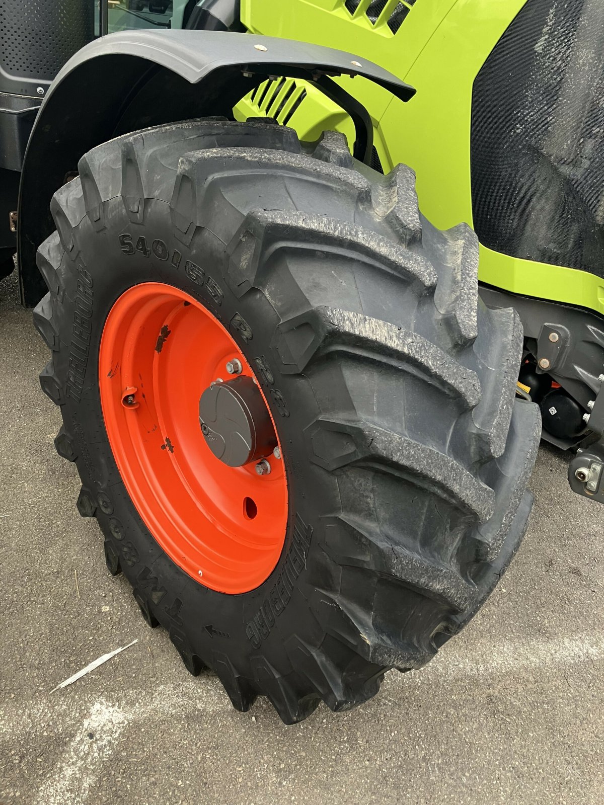 Traktor tip CLAAS ARION 610 HEXASHIFT, Gebrauchtmaschine in BLENDECQUES (Poză 3)