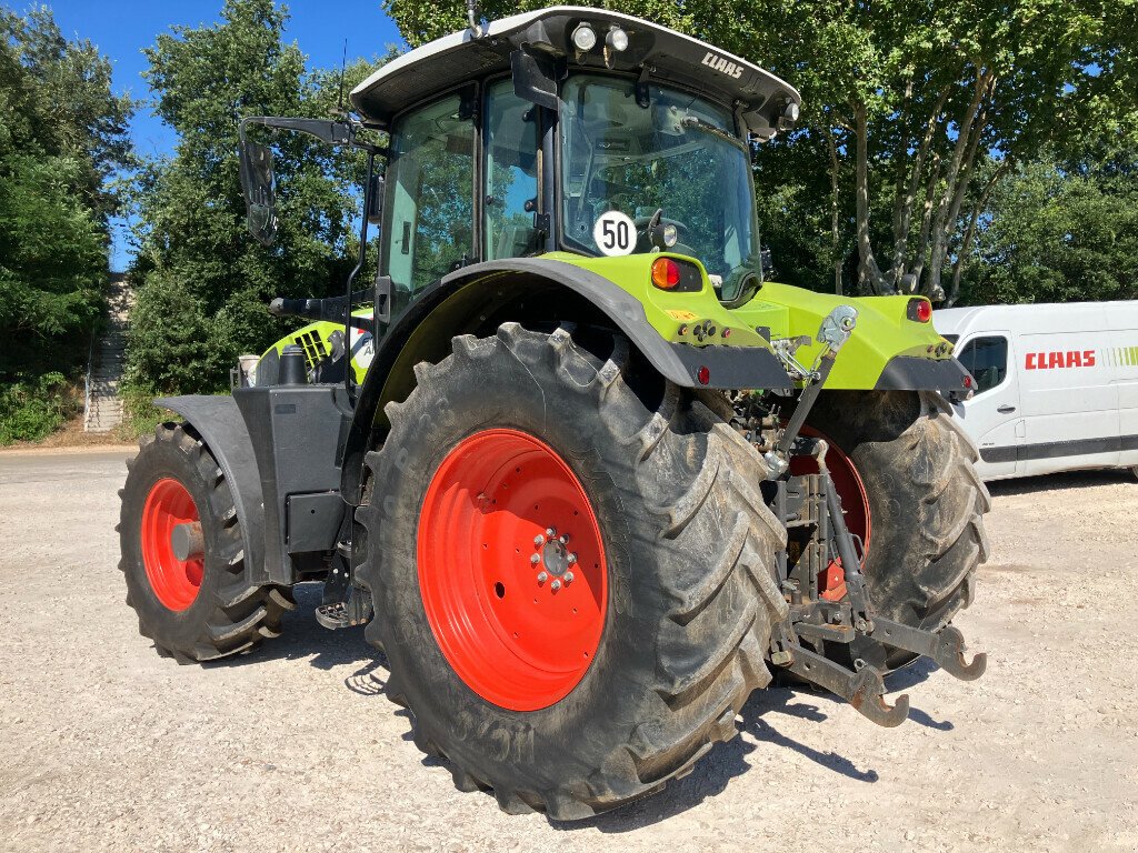 Traktor Türe ait CLAAS ARION 610 ST4 ADVANCE, Gebrauchtmaschine içinde SAINT ANDIOL (resim 5)