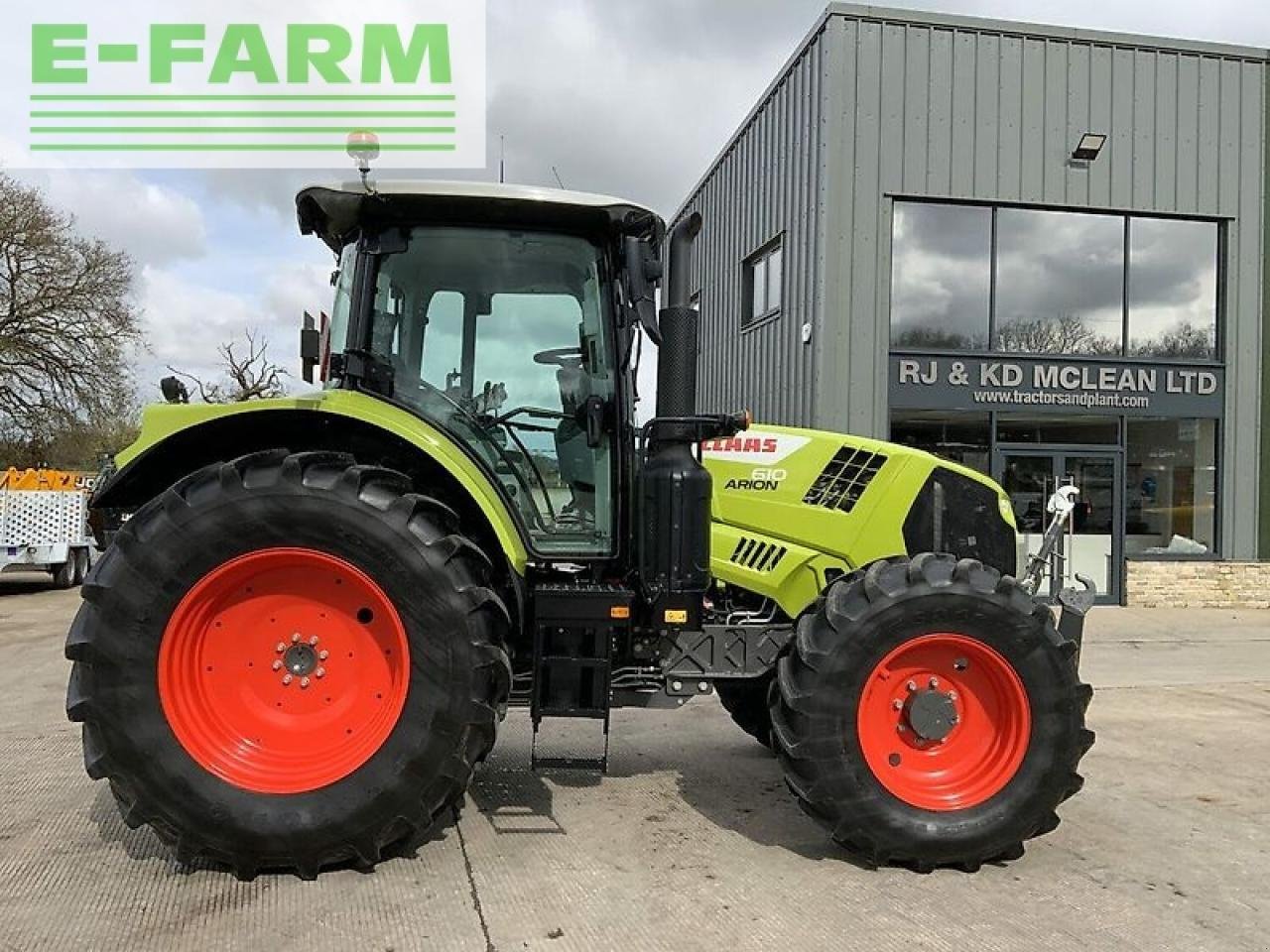 Traktor типа CLAAS arion 610 tractor (st17482), Gebrauchtmaschine в SHAFTESBURY (Фотография 1)