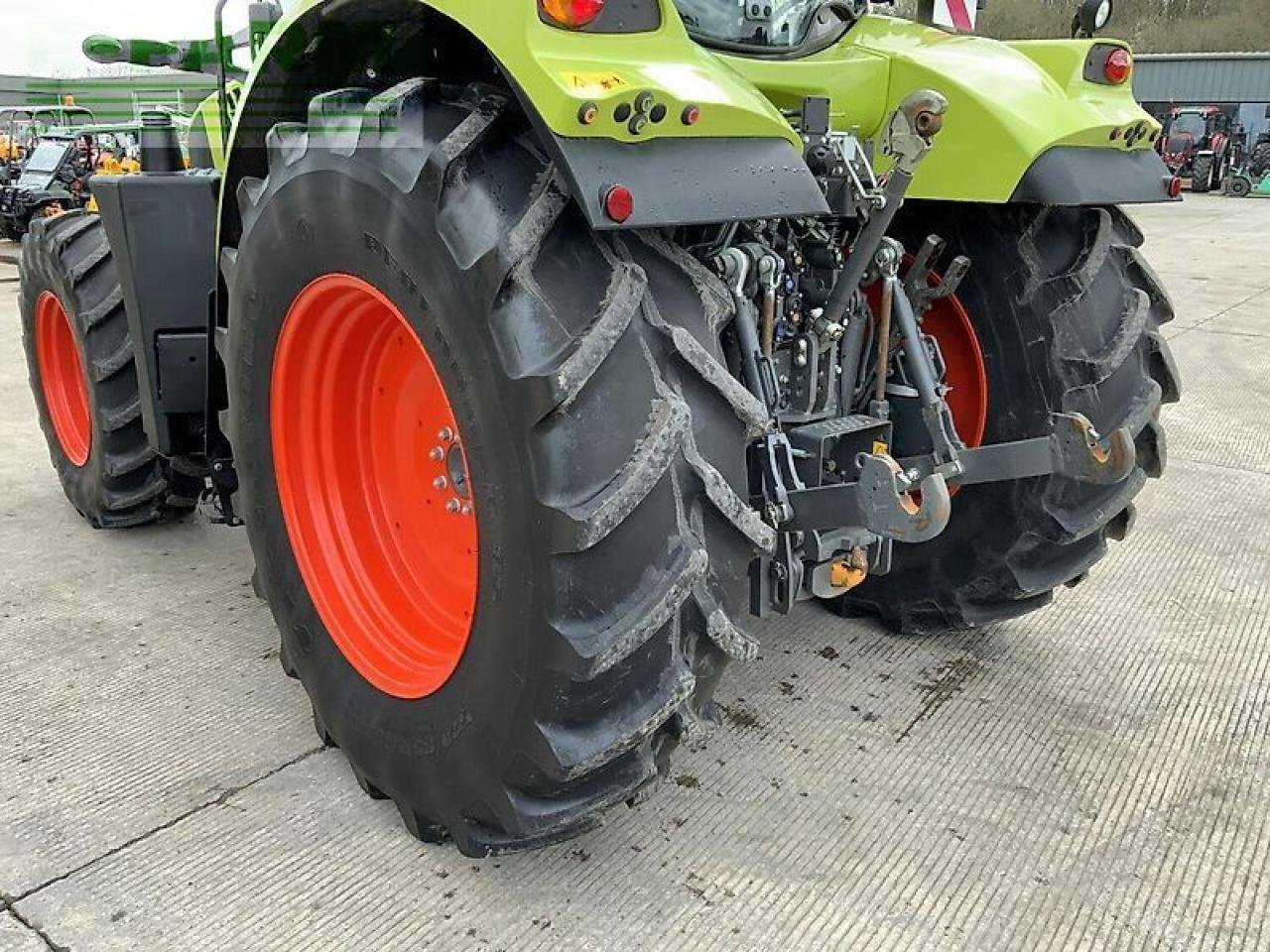 Traktor tip CLAAS arion 610 tractor (st17482), Gebrauchtmaschine in SHAFTESBURY (Poză 16)