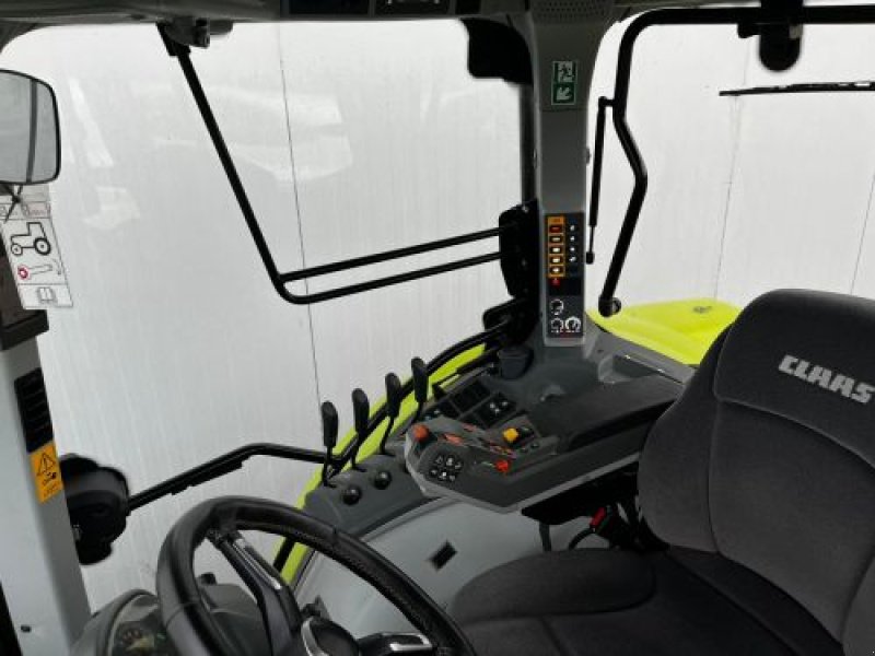 Traktor van het type CLAAS ARION 610, Gebrauchtmaschine in Sainte Menehould (Foto 2)