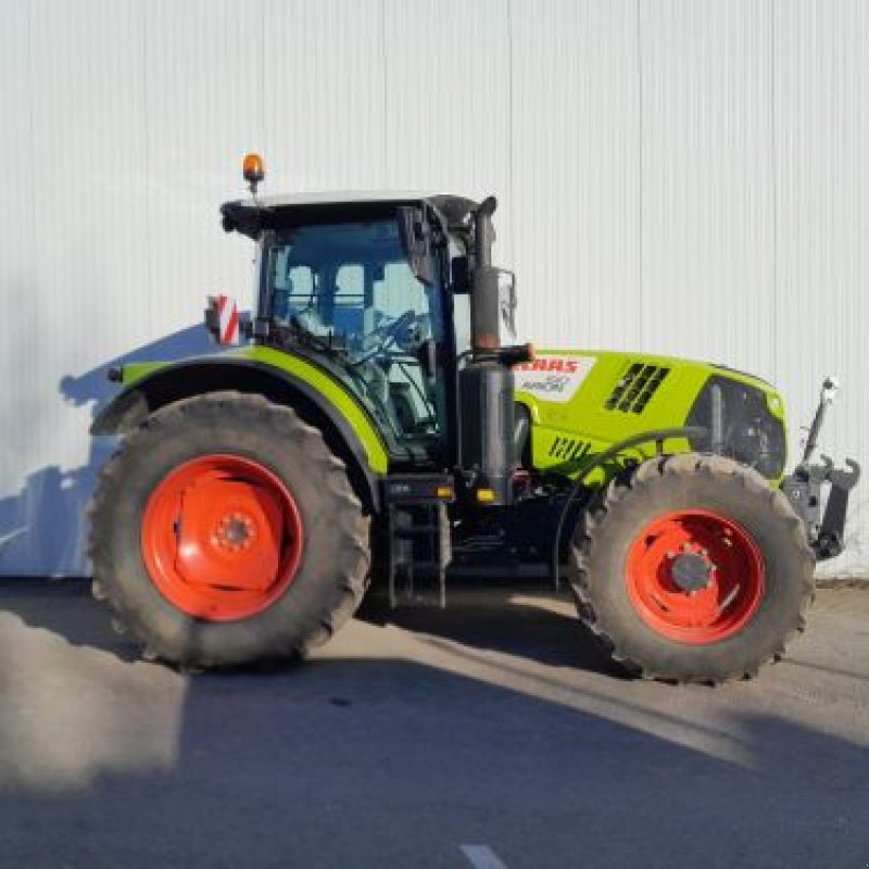 Traktor des Typs CLAAS ARION 610, Gebrauchtmaschine in Belleville sur Meuse (Bild 8)