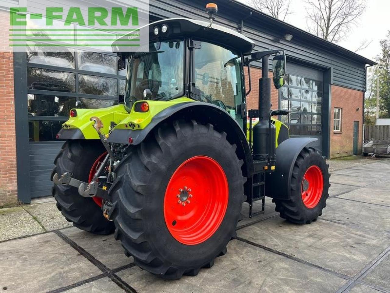 Traktor van het type CLAAS arion 610, Gebrauchtmaschine in ag BROEKLAND (Foto 5)