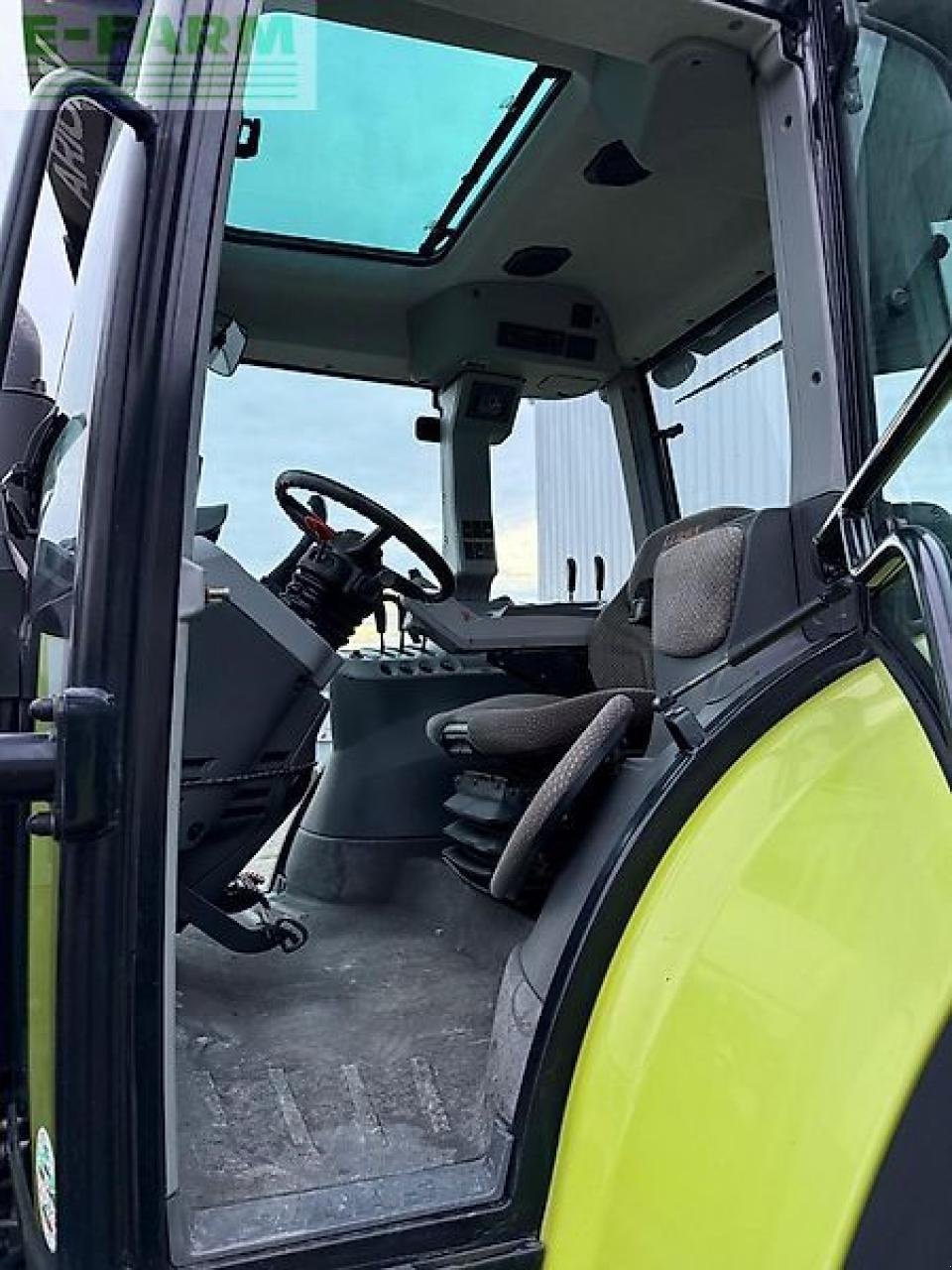 Traktor a típus CLAAS arion 610, Gebrauchtmaschine ekkor: RIEGENROTH (Kép 11)