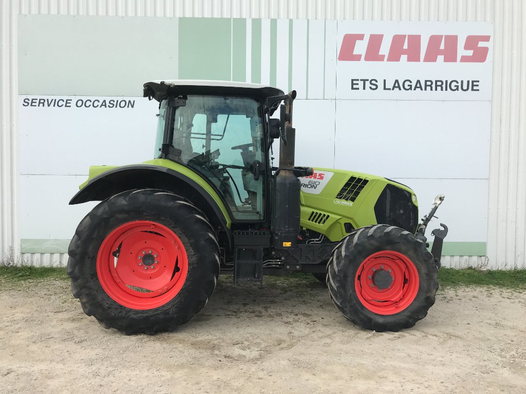 Traktor typu CLAAS ARION 610, Gebrauchtmaschine w MORLHON LE HAUT (Zdjęcie 2)