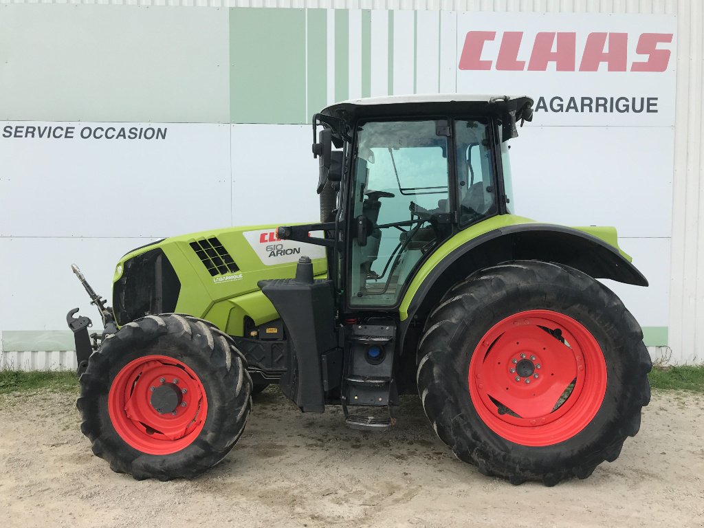 Traktor typu CLAAS ARION 610, Gebrauchtmaschine w MORLHON LE HAUT (Zdjęcie 1)