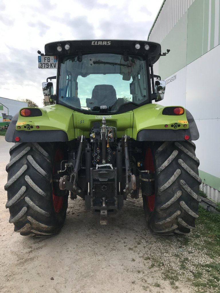 Traktor del tipo CLAAS ARION 610, Gebrauchtmaschine In MORLHON LE HAUT (Immagine 4)