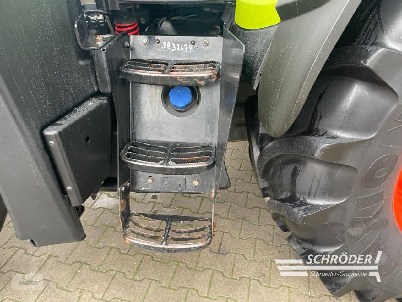 Traktor del tipo CLAAS ARION 610, Gebrauchtmaschine In Wildeshausen (Immagine 15)