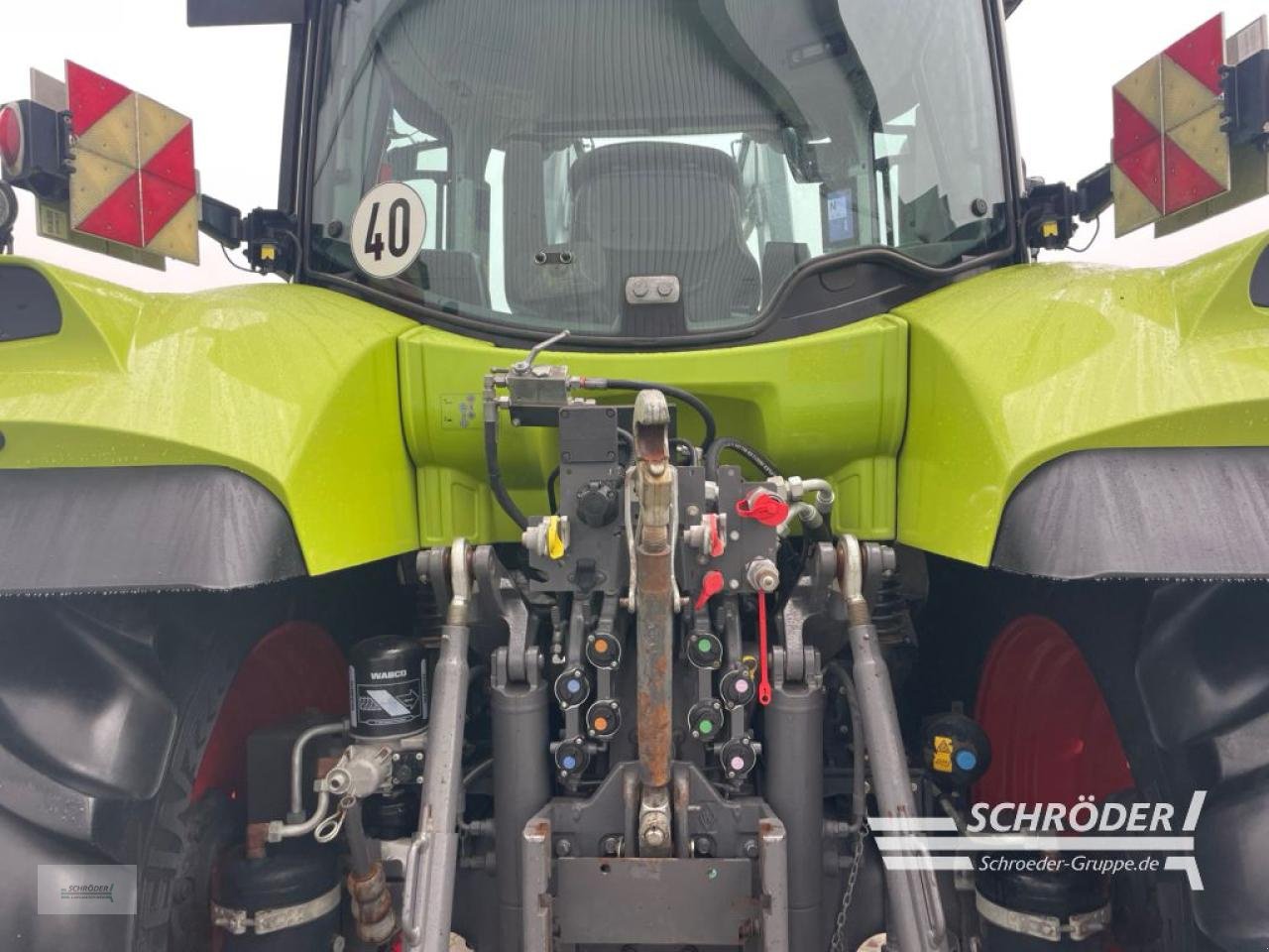 Traktor del tipo CLAAS ARION 610, Gebrauchtmaschine In Wildeshausen (Immagine 18)