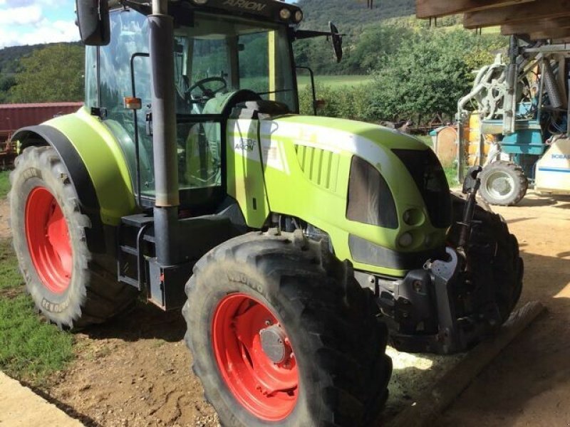 Traktor Türe ait CLAAS ARION 620 C QUADRISHIFT, Gebrauchtmaschine içinde Paray-le-monial (resim 2)