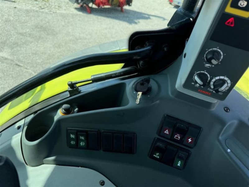 Traktor tip CLAAS ARION 620 CEBIS CMATIC, Gebrauchtmaschine in Mengkofen (Poză 11)