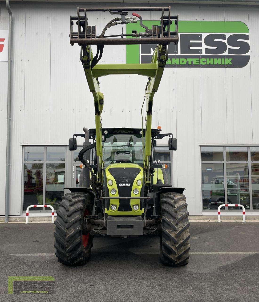 Traktor za tip CLAAS ARION 620 CIS A36 + FL 150, Gebrauchtmaschine u Homberg (Ohm) - Maulbach (Slika 9)