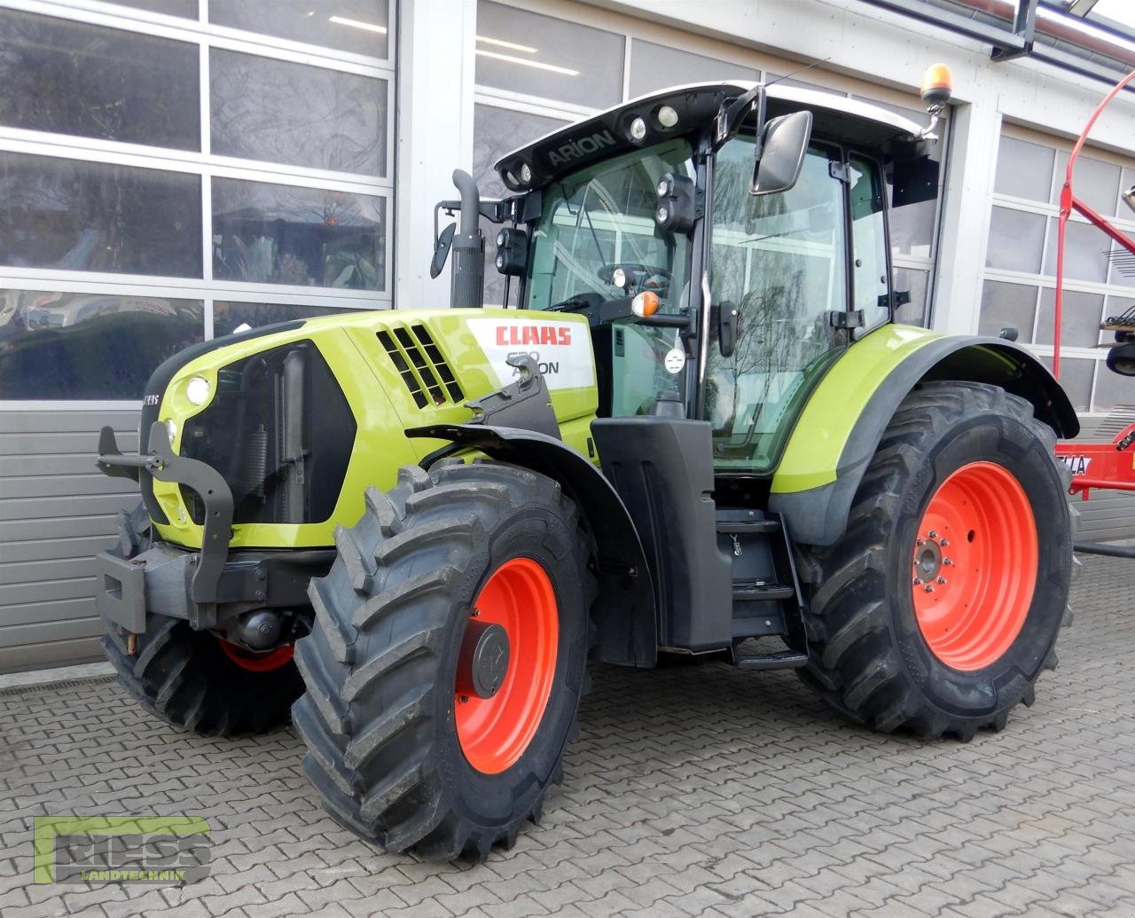 Traktor Türe ait CLAAS ARION 620 CIS A36 + FL 150, Gebrauchtmaschine içinde Homberg (Ohm) - Maulbach (resim 11)