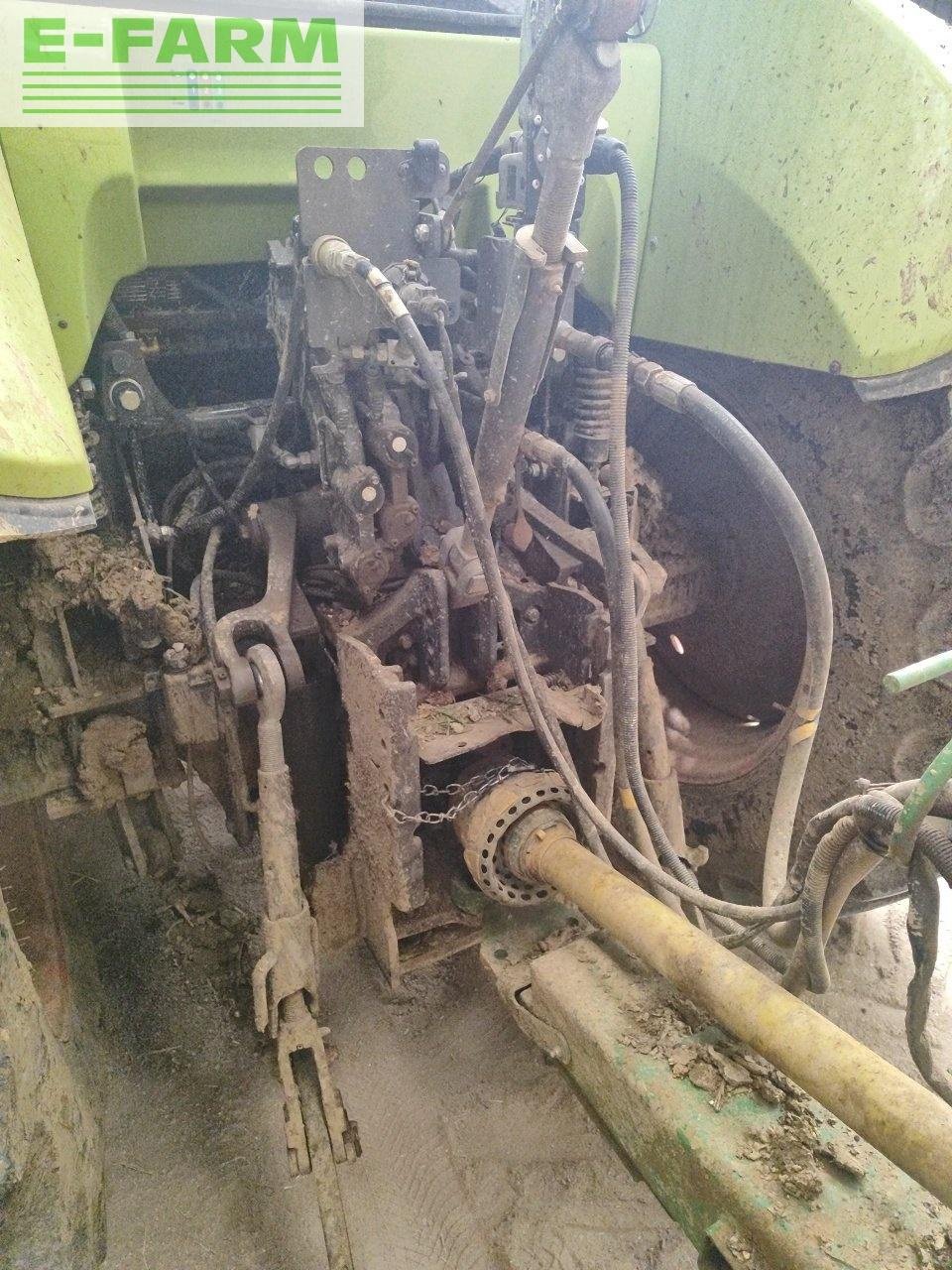 Traktor tip CLAAS arion 620 cis CIS, Gebrauchtmaschine in CHAUVONCOURT (Poză 10)