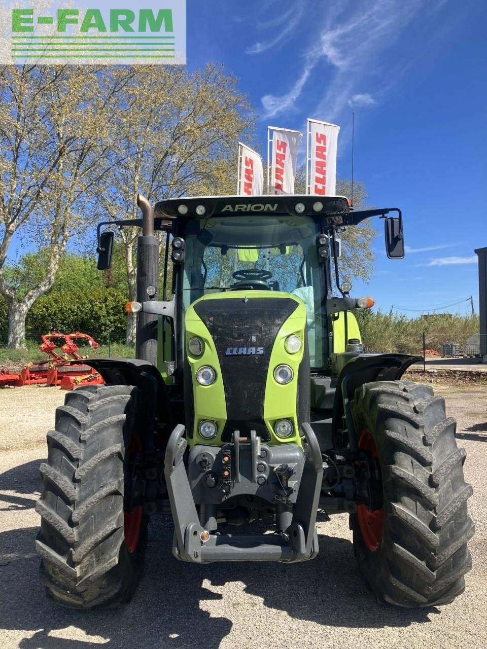 Traktor van het type CLAAS arion 620 cis t4 CIS, Gebrauchtmaschine in ST ANDIOL (Foto 2)