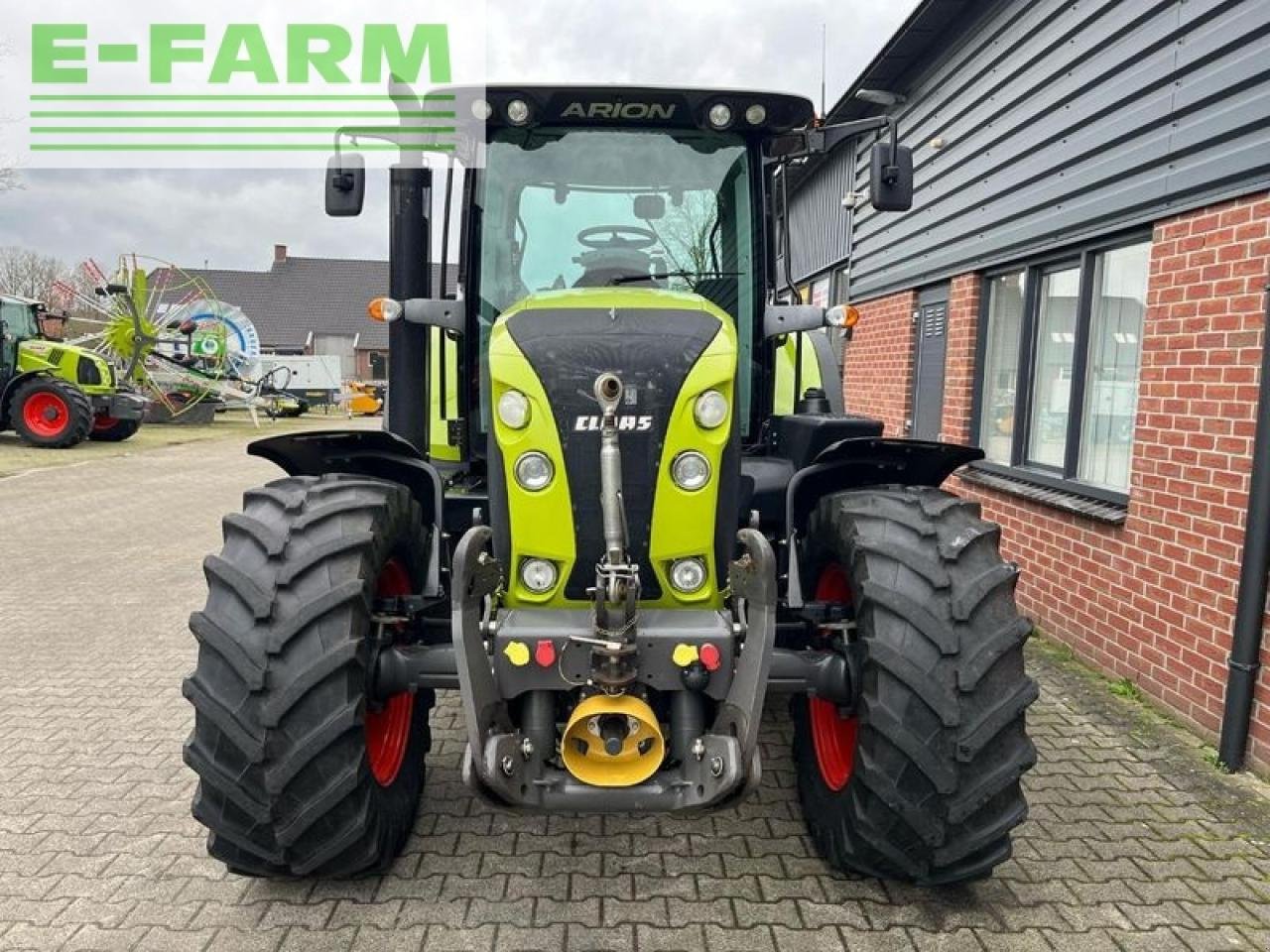 Traktor типа CLAAS arion 620 cis, Gebrauchtmaschine в ag BROEKLAND (Фотография 9)