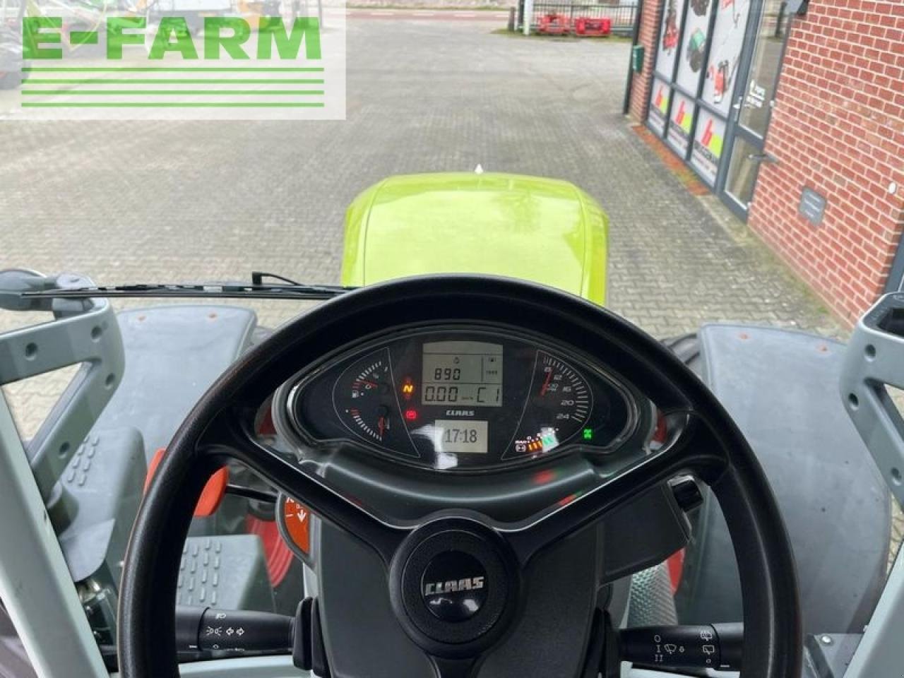 Traktor van het type CLAAS arion 620 cis, Gebrauchtmaschine in ag BROEKLAND (Foto 14)