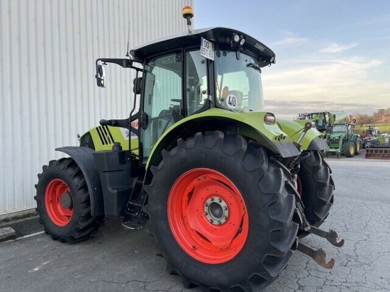 Traktor typu CLAAS ARION 620 CMATIC CEBIS, Gebrauchtmaschine v Charnay-lès-macon (Obrázok 4)