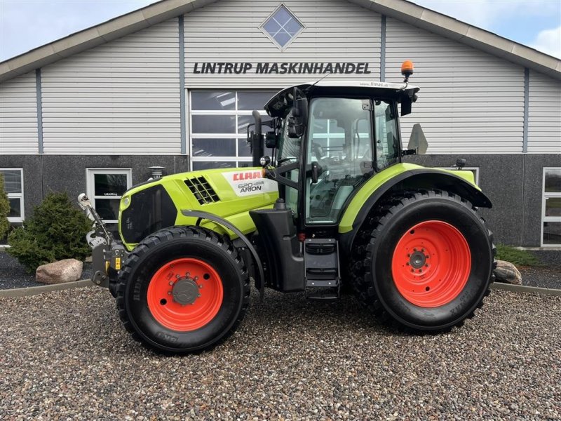 Traktor del tipo CLAAS ARION 620 CMATIC med frontlift og frontPTO, affjedret foraksel og affjedret kabine. Opgraderet til Arion 650, Gebrauchtmaschine en Lintrup (Imagen 1)