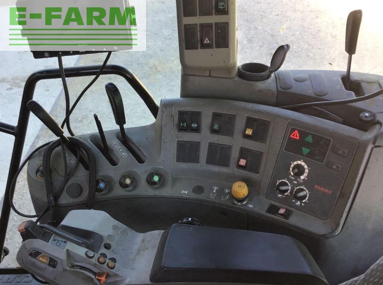 Traktor del tipo CLAAS arion 620, Gebrauchtmaschine en SAINTE-GENEVIÈVE-SUR-ARGENCE (Imagen 3)