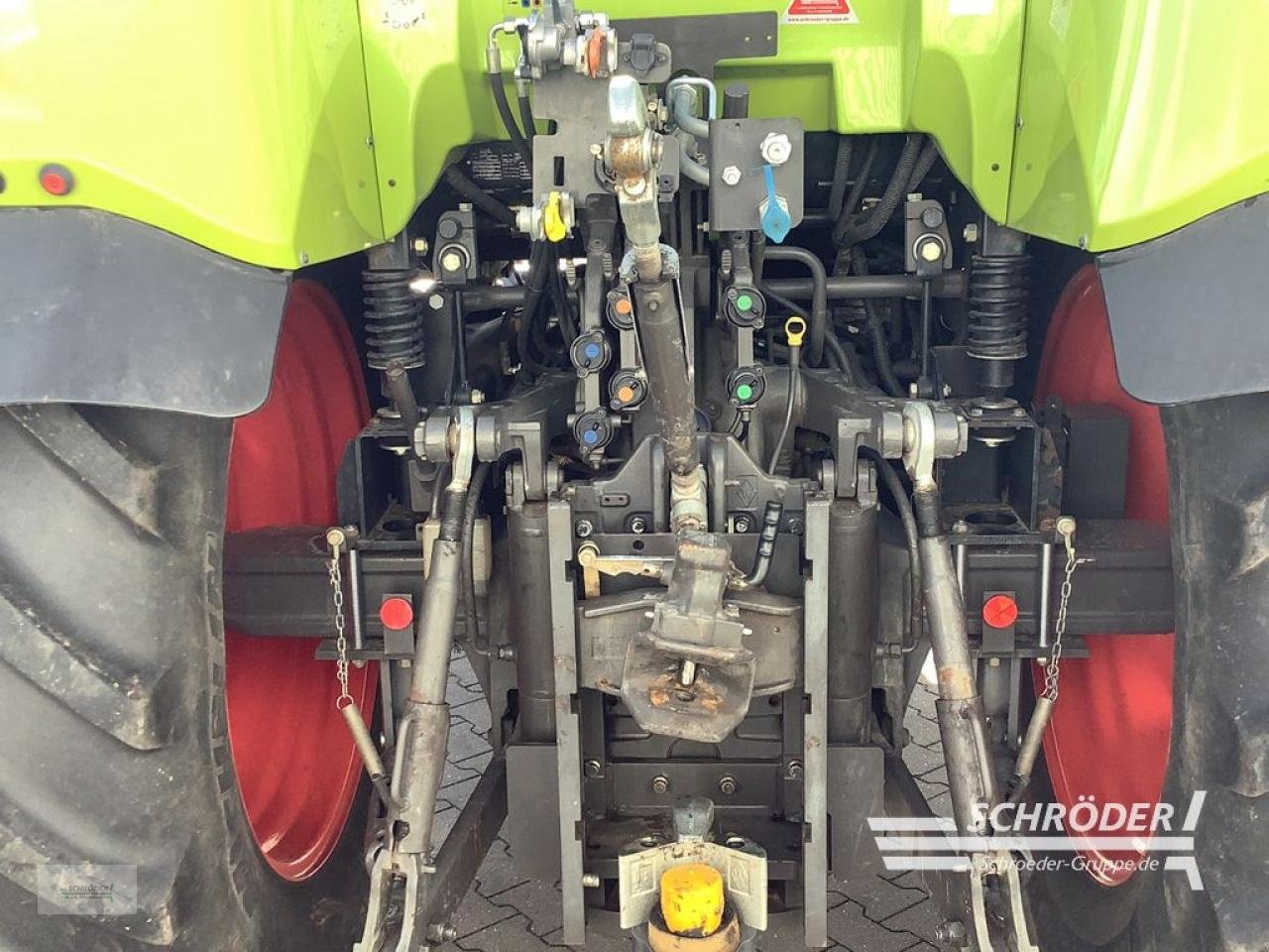 Traktor du type CLAAS ARION 620, Gebrauchtmaschine en Schwarmstedt (Photo 3)